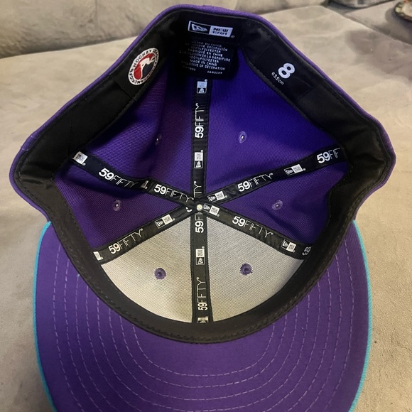 New Era Fitted Cap Size 8 brand new - Picture 3 of 3